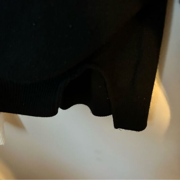 PrettyLittleThing Sweater Crewneck Colorblock Black White Knit Casual Neutral - Picture 5 of 11